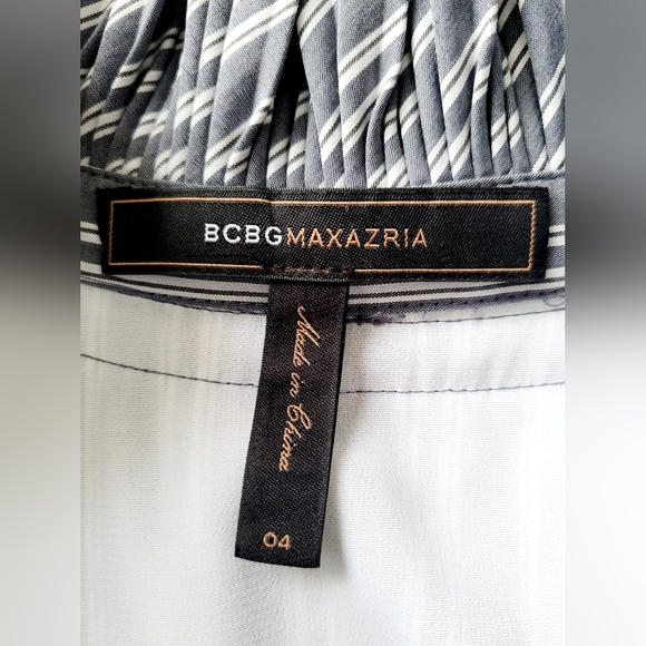 BCBGMaxazria Business/Office Dress Ruffle Neck Tie Waist Pleated Gray/Black 4/S - Picture 12 of 16